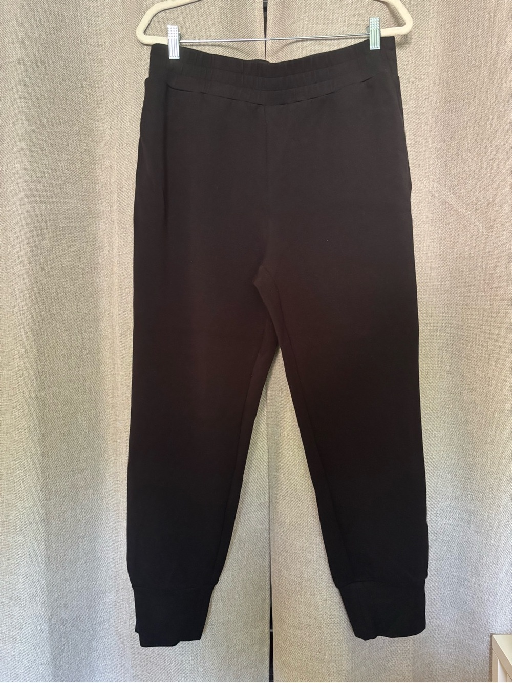 Varley Black Slim Cuff Pant, 27.5, size XL